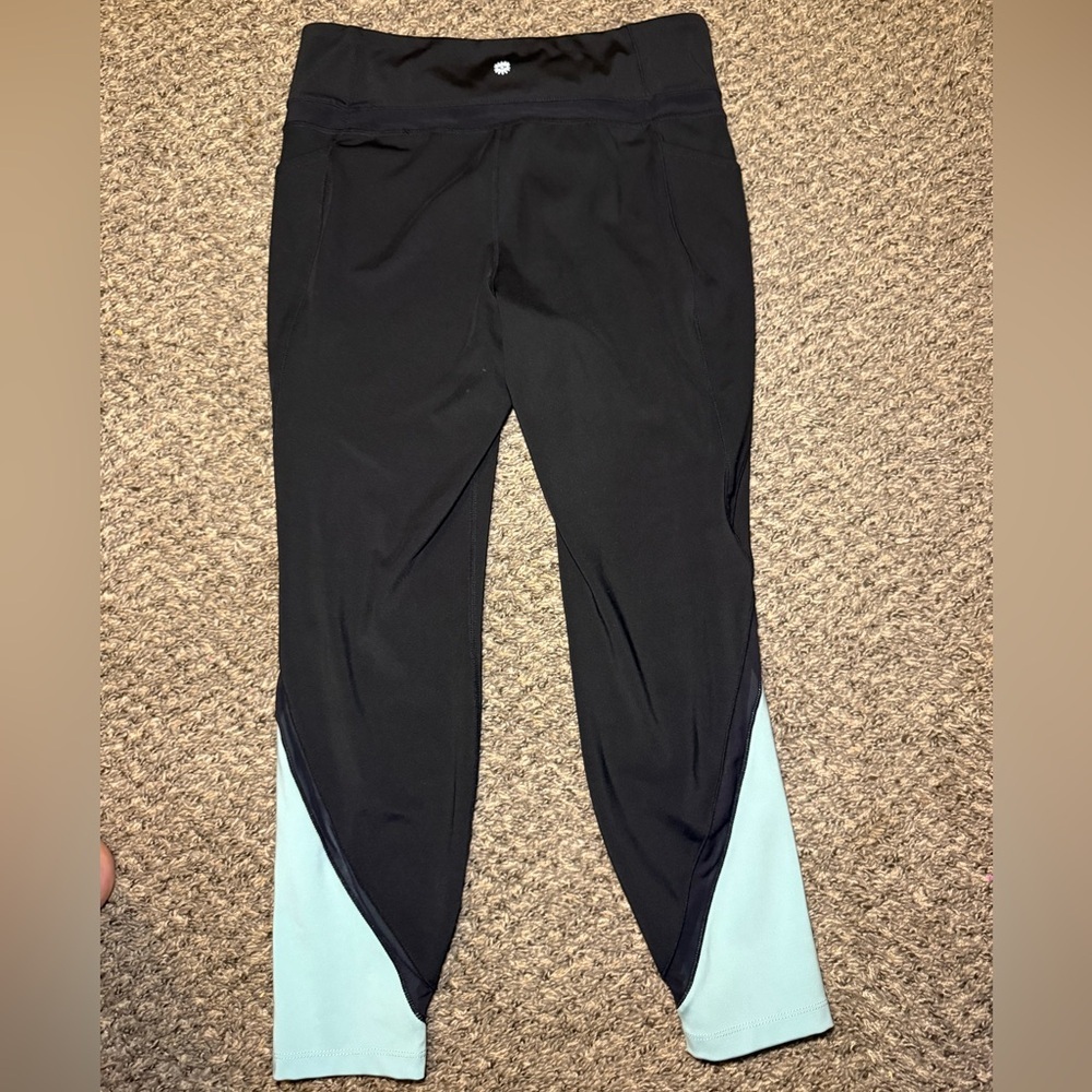Tangerine Large Black and Teal Athletic Leggings - Picture 6 of 6